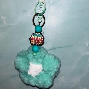 dog mom flower keychain